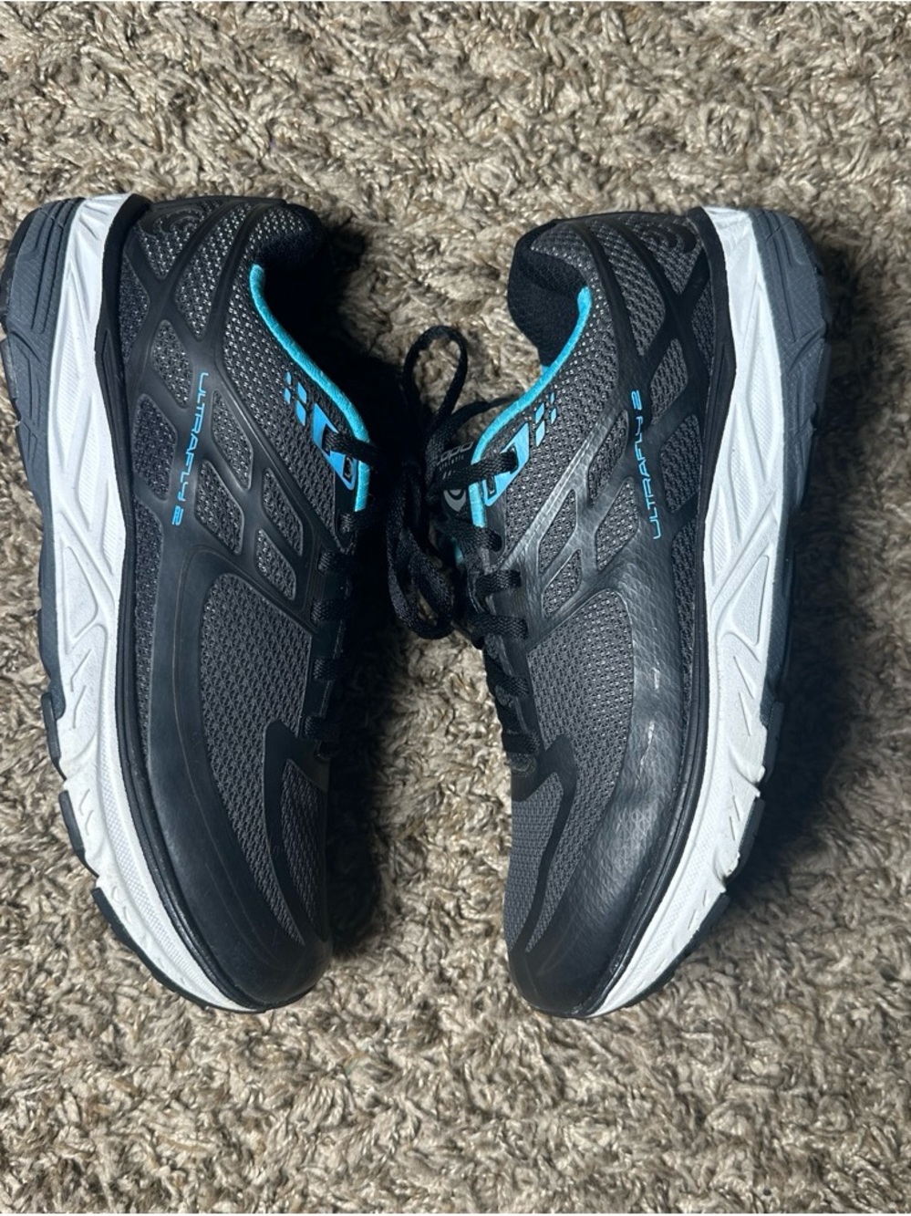 Topo Athletic Ultrafly 2 Women’s Running Shoes Black Blue Size 8 Stability